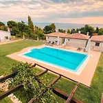 Villa Daphne