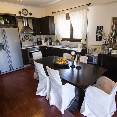 Villa Daphne Kriopijí