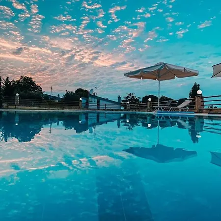 Villa Daphne Villas *