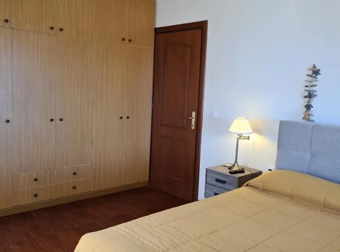 Daphne Willa Kriopigi