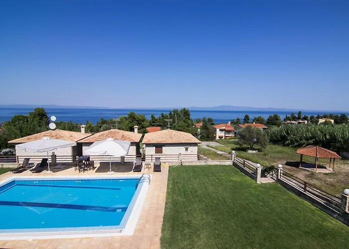 Daphne Willa Kriopigi